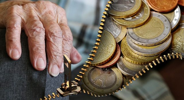 PENSIONE DI REVERSIBILITA’ ANCHE ALL’EX CONIUGE SEPARATO PER COLPA O CON ADDEBITO DELLA SEPARAZIONE E SENZA DIRITTO AGLI ALIMENTI